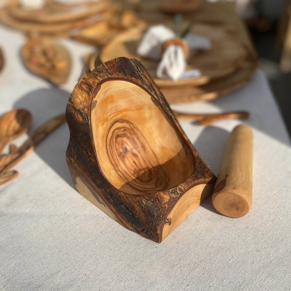 Zeytin Ağacı Havan ve Tokmağı Seti, Oymalı Ahşap Havan ve Tokmağı, Rustik Ahşap Havan ve Tokmağı, Rustik Zeytin Ağacı Havan