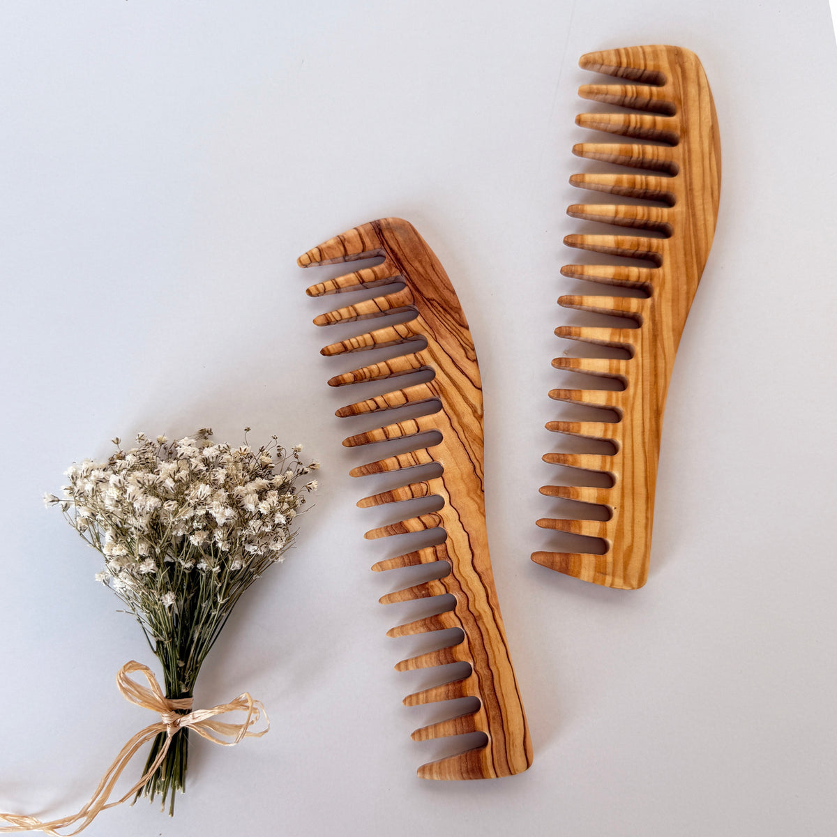 Hector Handmade Olive Wood Wide Tooth Comb – 17cm | Anti-Static, All Hair Types