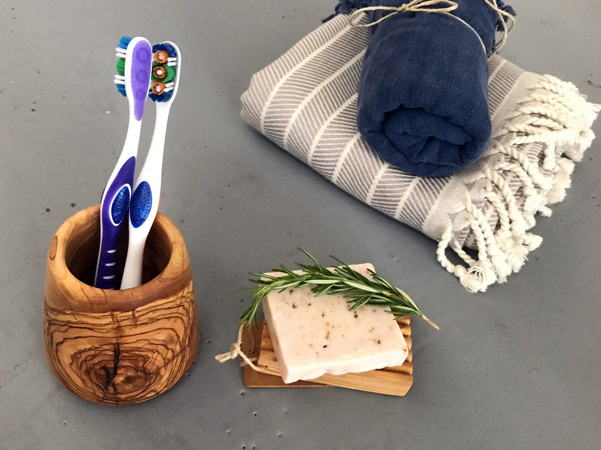 Zeytin Ağacı Banyo Seti, Zeytin Ağacı Diş Fırçası Tutucu, Otantik Sabunluk, Doğal Ahşap Diş Fırçası ve Sabunluk Seti